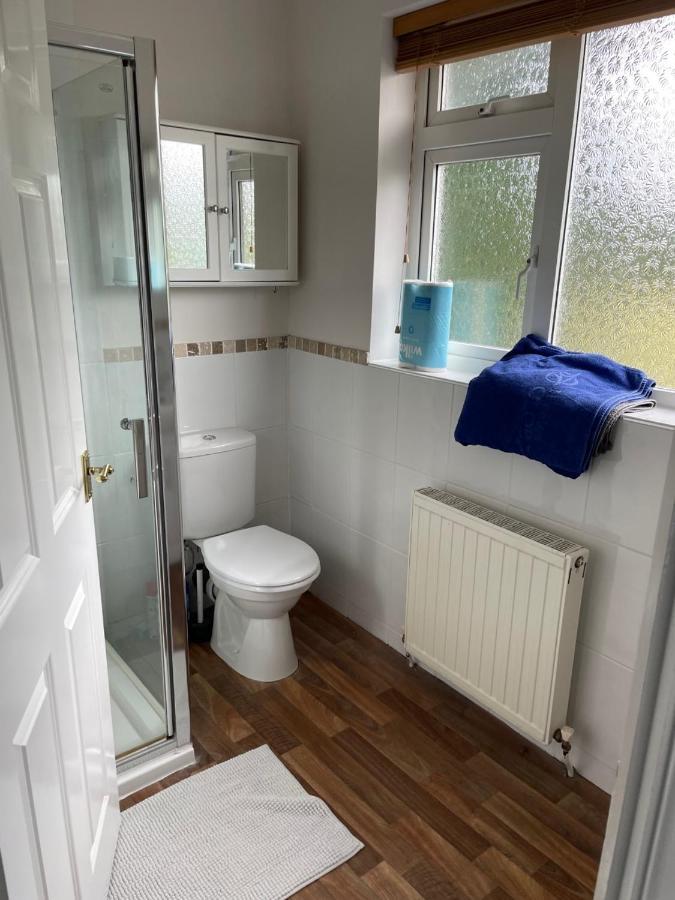 5 Bed House, 32 Tutbury Avenue, Cannon Park, Coventry, Cv4 7Bj Villa Exterior foto