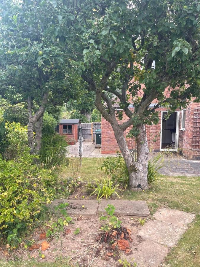 5 Bed House, 32 Tutbury Avenue, Cannon Park, Coventry, Cv4 7Bj Villa Exterior foto